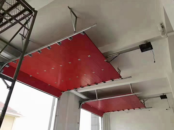 布尔津工业翻板门