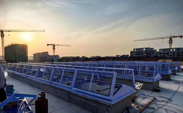 消防布尔津排烟窗工作原理